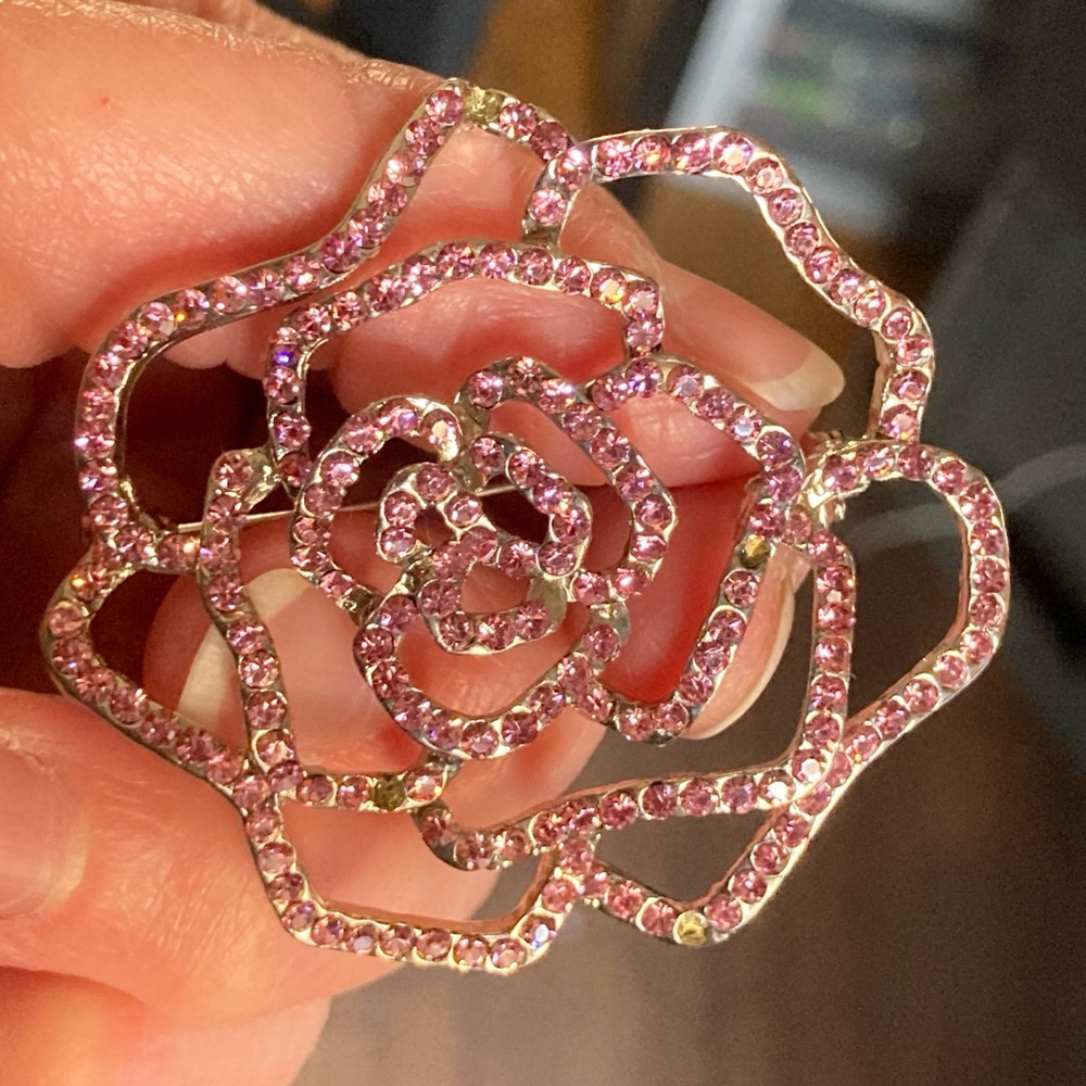 SOLD--Women's rhinestone Rose Brooch Pink - Picture 5 of 8